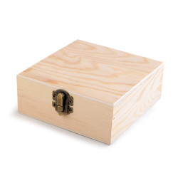Dřevěná krabička k dozdobení